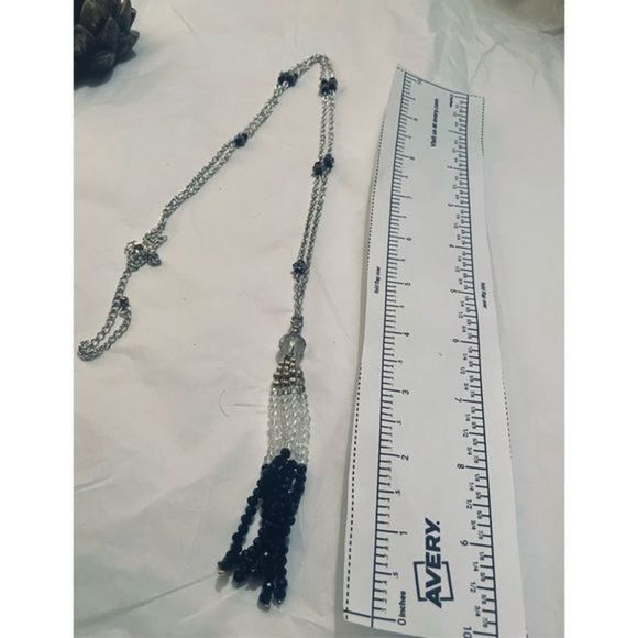Vintage black and WHITE SPARKLE TASSLE NECKLACE - Picture 6 of 6